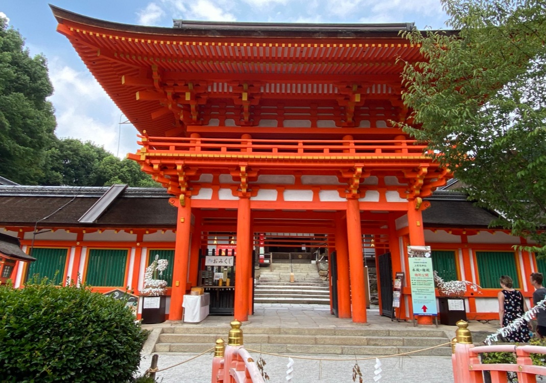 上賀茂神社　本殿